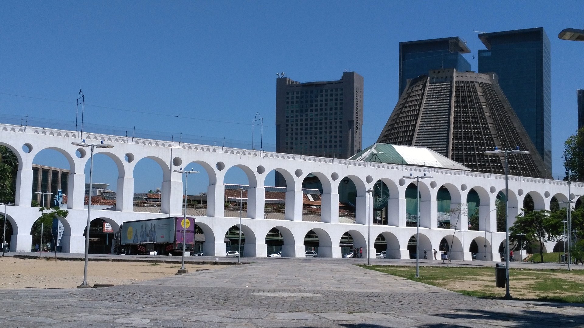 2016-11_LSV-Fussball-01-159-Rio-Stadttour_Mittagspause