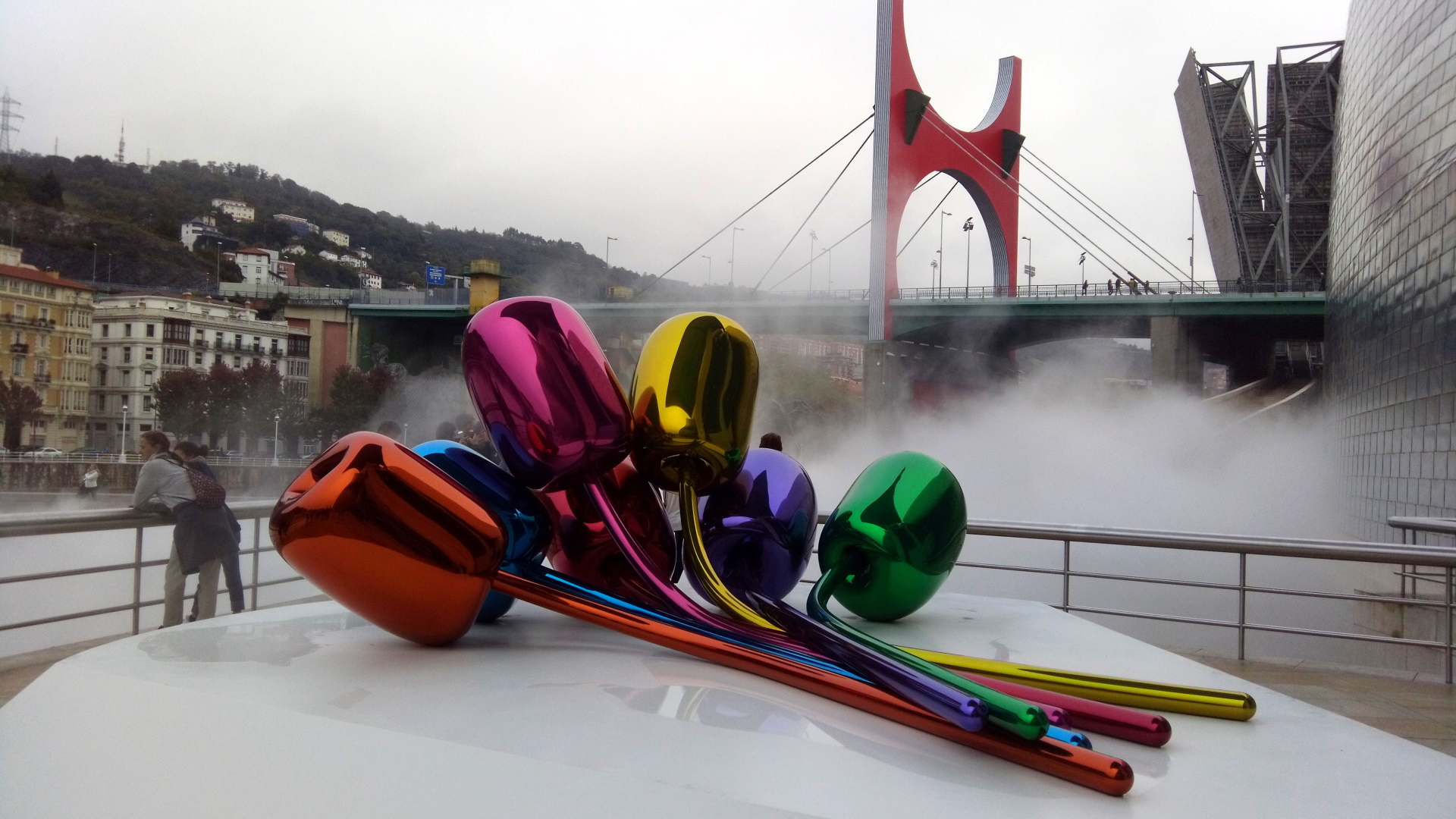 2017-09-22_010_Bilbao-Guggenheim-Museo_am-Vortag